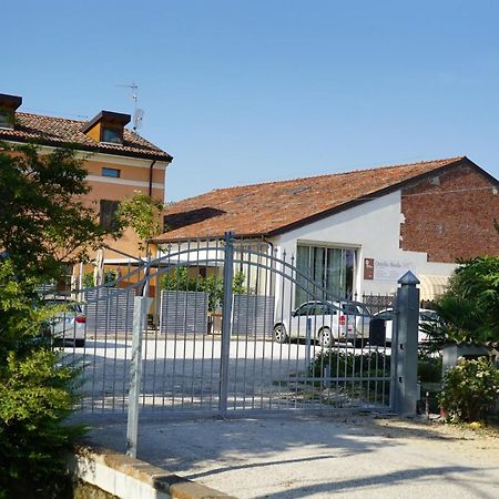 Вилла Agriturismo Il Sole Rivarolo del Re ed Uniti Экстерьер фото