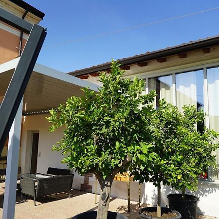 Вилла Agriturismo Il Sole Rivarolo del Re ed Uniti Экстерьер фото