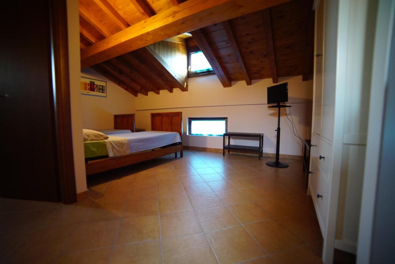 Вилла Agriturismo Il Sole Rivarolo del Re ed Uniti Экстерьер фото